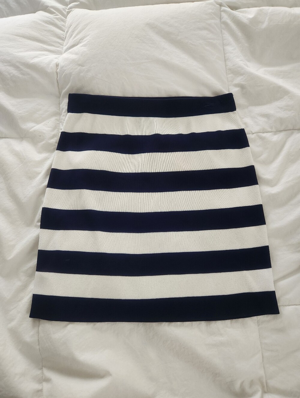 Theory Stretch Knit Skirt Striped Mini Size Medium Kendine Dasher